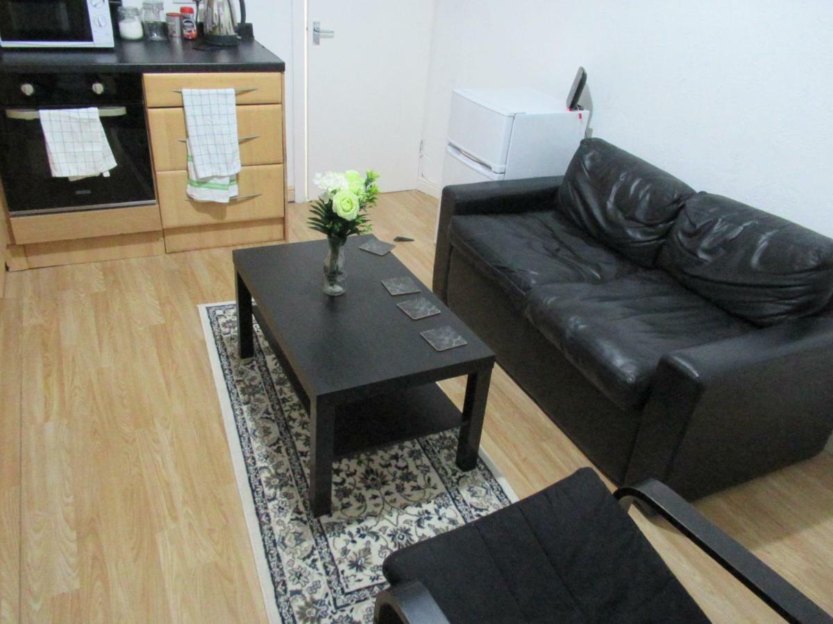 Anson Apartment *
